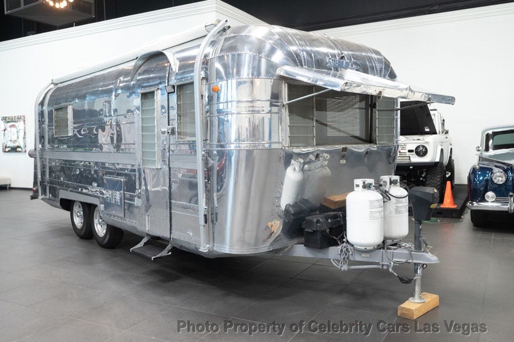 1963 Streamline Duke 2300 24 feet - 22867541 - 12