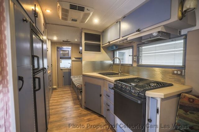 1963 Streamline Duke 2300 24 feet - 22867541 - 1