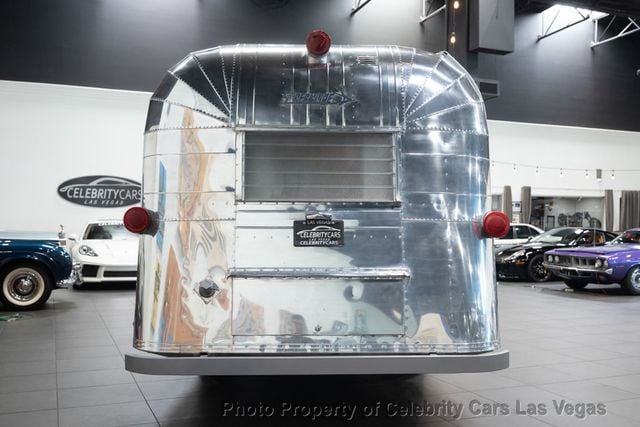 1963 Streamline Duke 2300 24 feet - 22867541 - 6