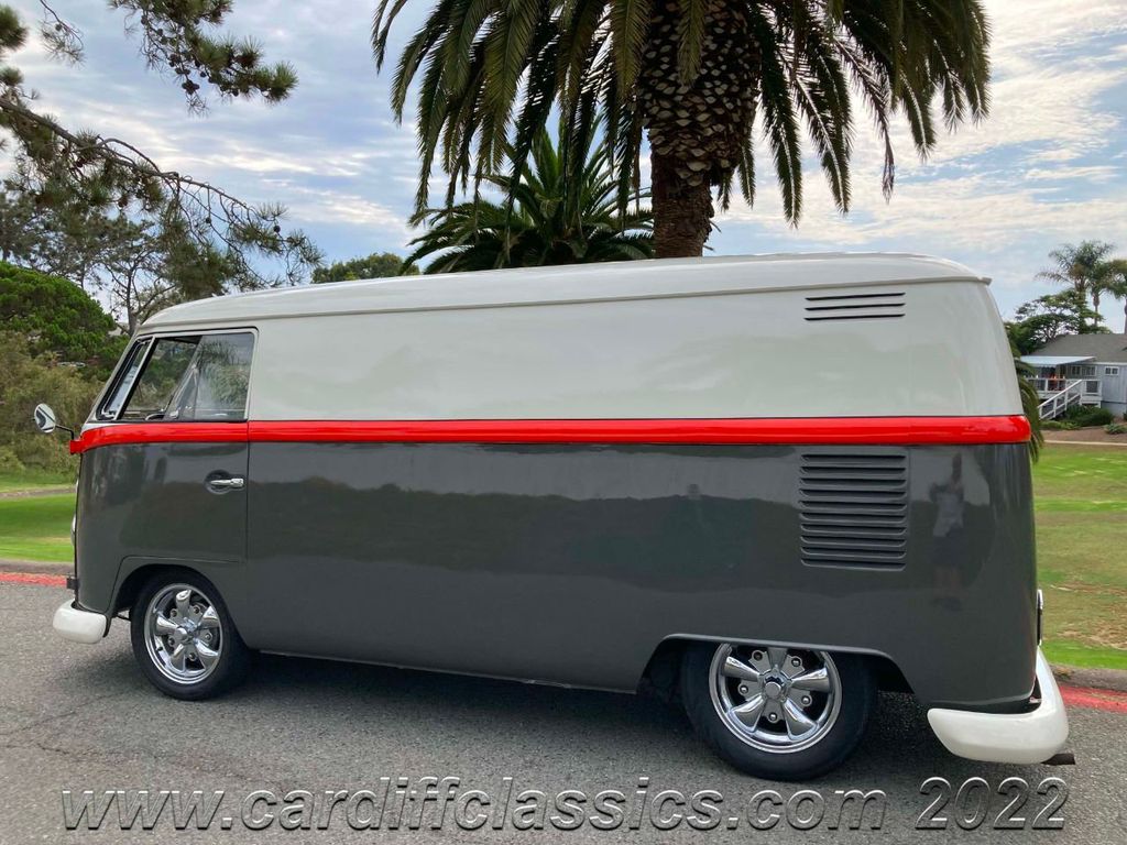 1963 Volkswagen Type 2 Panel Van  - 21504537 - 24