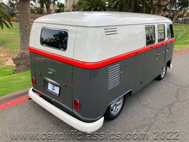1963 Volkswagen Type 2 Panel Van  - 21504537 - 31
