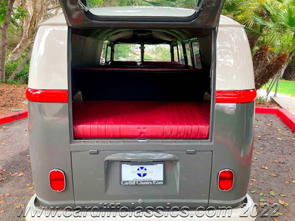 1963 Volkswagen Type 2 Panel Van  - 21504537 - 32