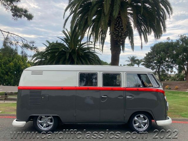 1963 Volkswagen Type 2 Panel Van  - 21504537 - 4