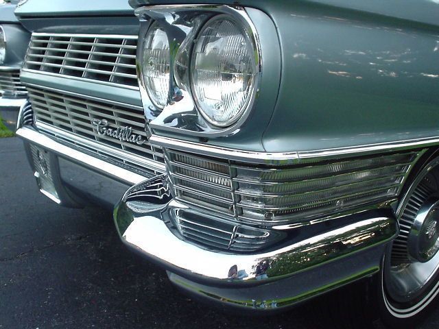 1964 CADILLAC FLEETWOOD 19,292 MILES 4DR - 72200 - 16