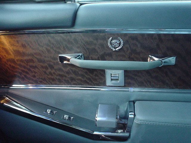 1964 CADILLAC FLEETWOOD 19,292 MILES 4DR - 72200 - 22