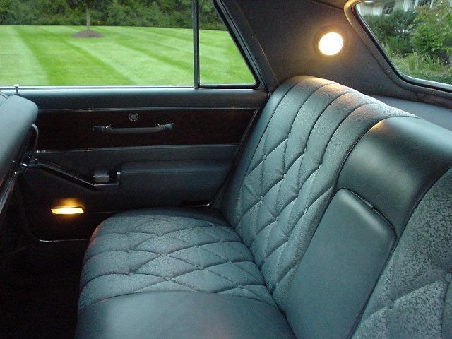 1964 CADILLAC FLEETWOOD 19,292 MILES 4DR - 72200 - 25