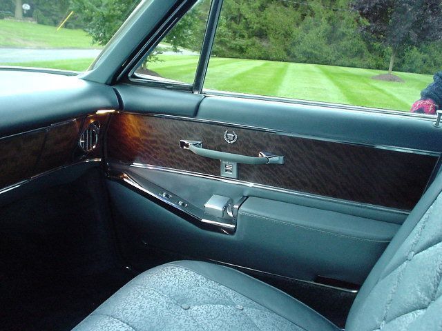 1964 CADILLAC FLEETWOOD 19,292 MILES 4DR - 72200 - 5