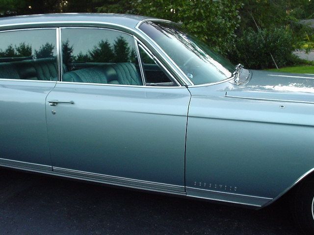 1964 CADILLAC FLEETWOOD 19,292 MILES 4DR - 72200 - 8