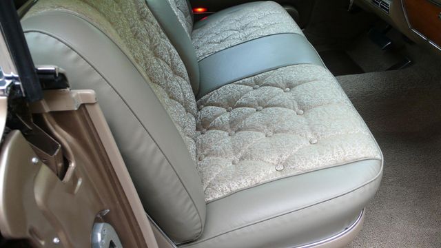 1964 Cadillac FLEETWOOD 4 DR - 9516734 - 34