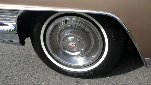 1964 Cadillac FLEETWOOD 4 DR - 9516734 - 48