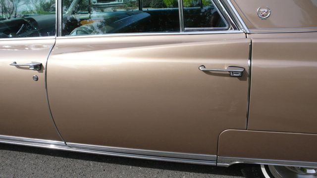 1964 Cadillac FLEETWOOD 4 DR - 9516734 - 54