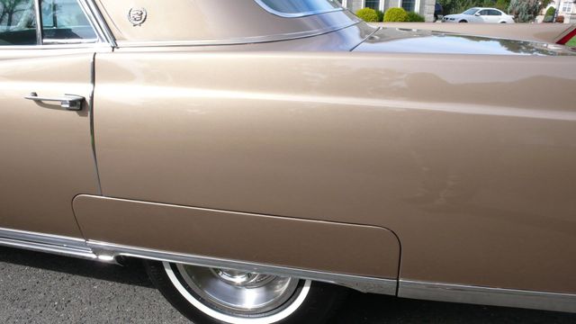 1964 Cadillac FLEETWOOD 4 DR - 9516734 - 56