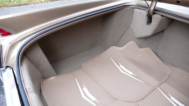 1964 Cadillac FLEETWOOD 4 DR - 9516734 - 82