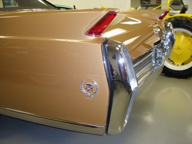 1964 Cadillac FLEETWOOD ELDORADO - 4817798 - 44