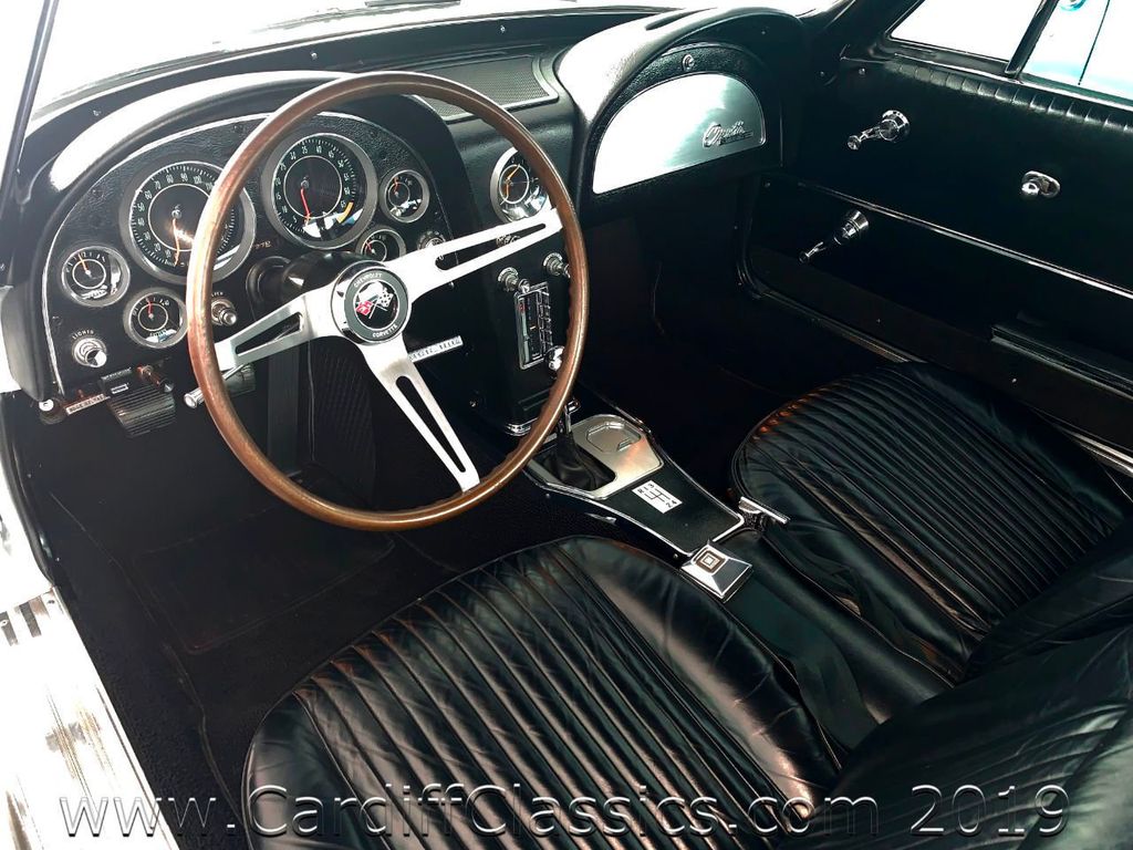 1964 Chevrolet Corvette Stingray  - 19055332 - 15