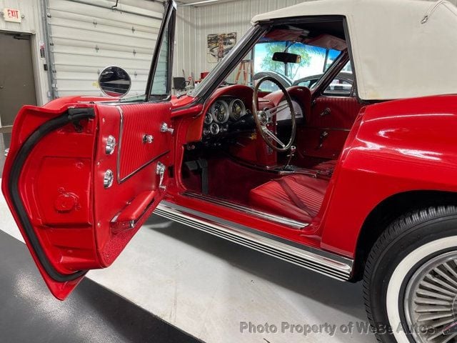 1964 Chevrolet Corvette Stingray  - 22188231 - 24