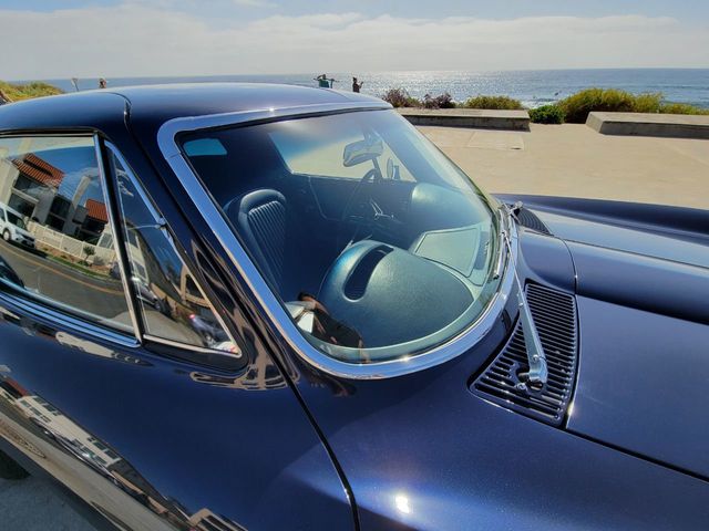 1964 Chevrolet Corvette StingRay Coupe MATCHING NUMBERS, NICEST EXAMPLE! - 21437744 - 11