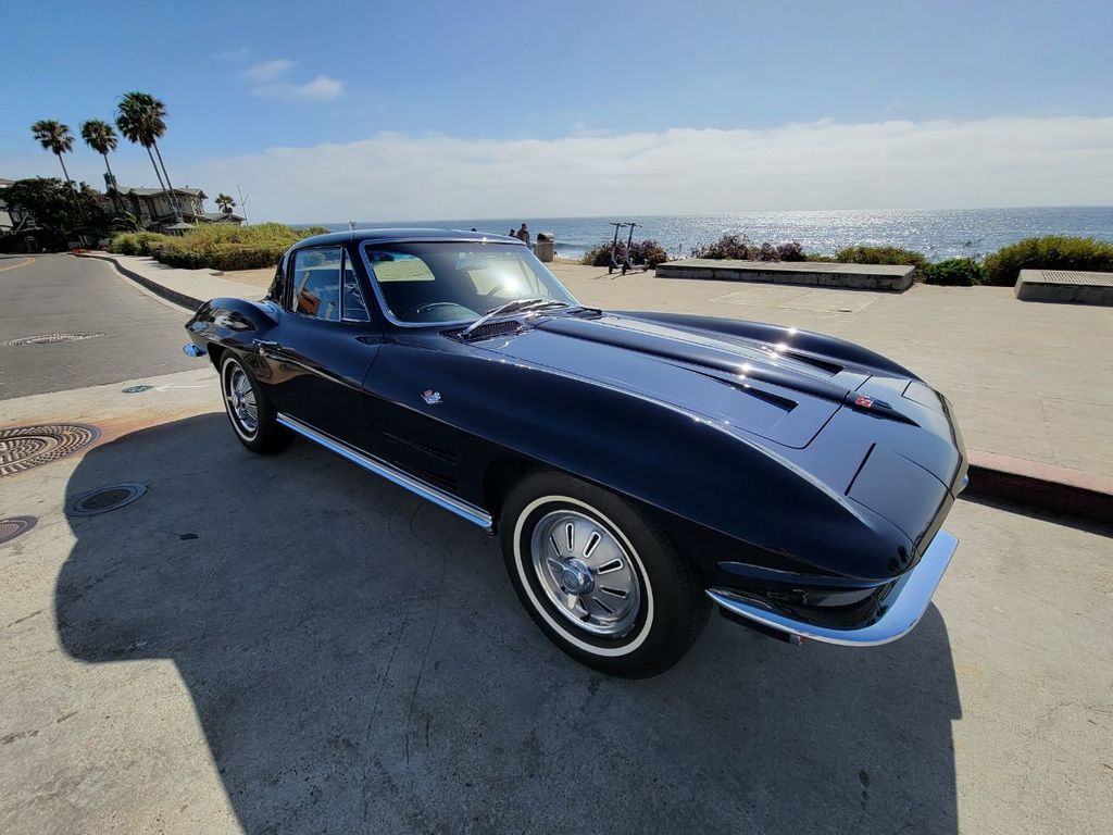1964 Chevrolet Corvette StingRay Coupe MATCHING NUMBERS, NICEST EXAMPLE! - 21437744 - 1