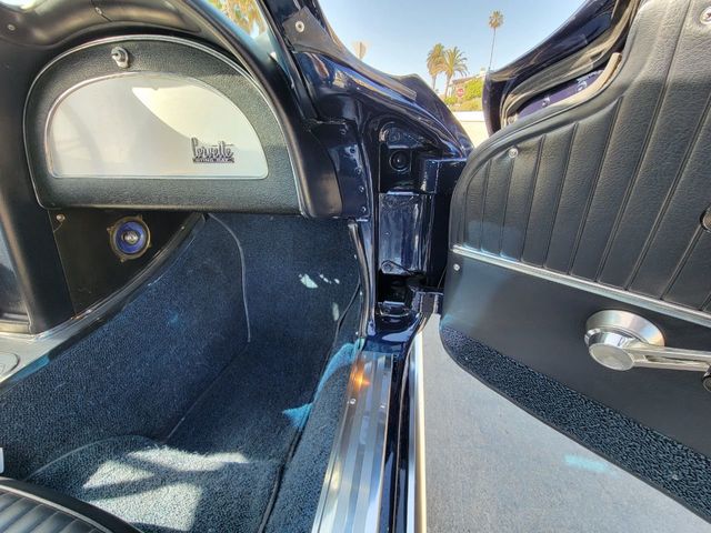 1964 Chevrolet Corvette StingRay Coupe MATCHING NUMBERS, NICEST EXAMPLE! - 21437744 - 34