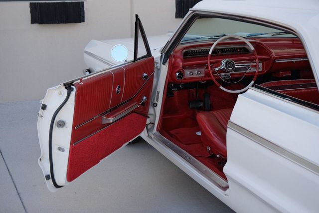 1964 Chevrolet Impala SS 327 V8 Automatic - 22421814 - 84