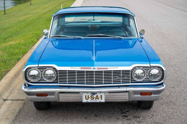 1964 Chevrolet Impala SS Super Sport - 22381888 - 32