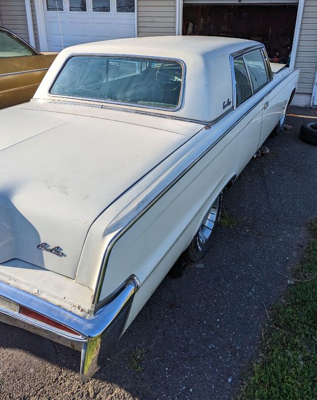 1964 Chrysler Imperial Crown Coupe - 21961394 - 3
