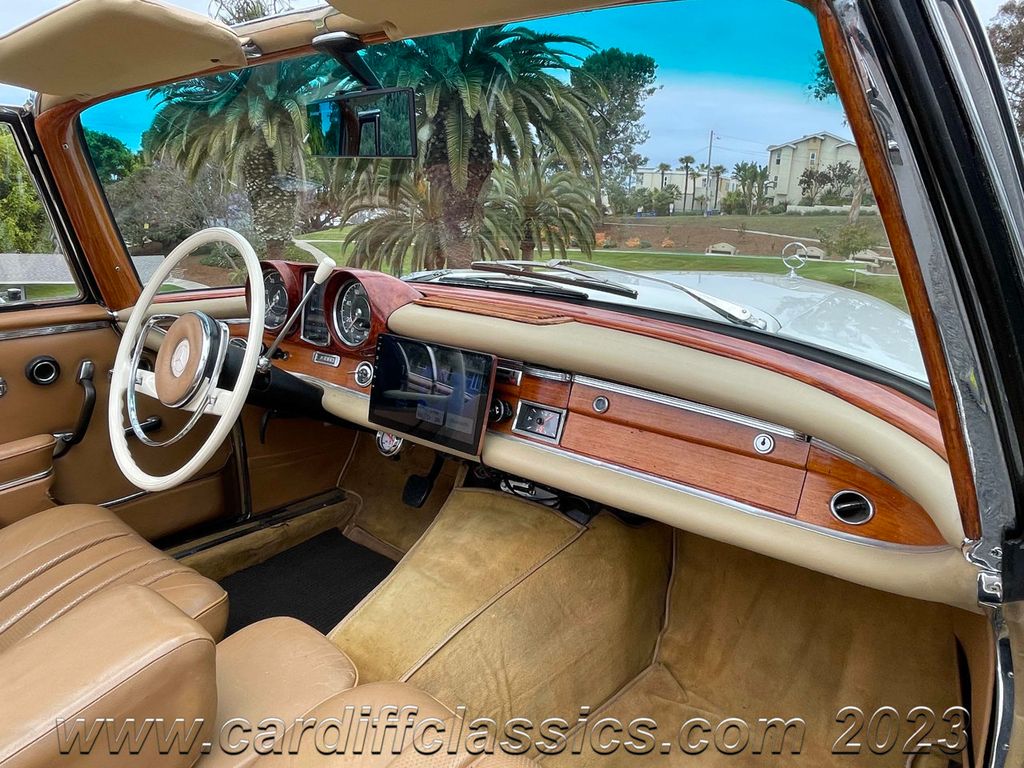 1964 Mercedes-Benz 220SE Cabriolet  - 21942460 - 18