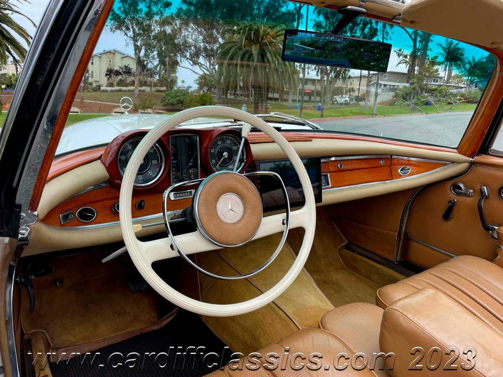 1964 Mercedes-Benz 220SE Cabriolet  - 21942460 - 1