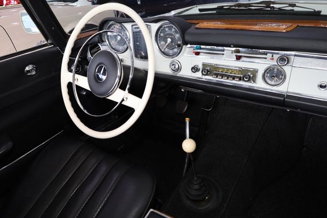 1964 Mercedes-Benz 230SL  - 21636266 - 14
