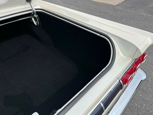 1964 Mercury Comet Caliente 347ci 4-speed - 23036422 - 31