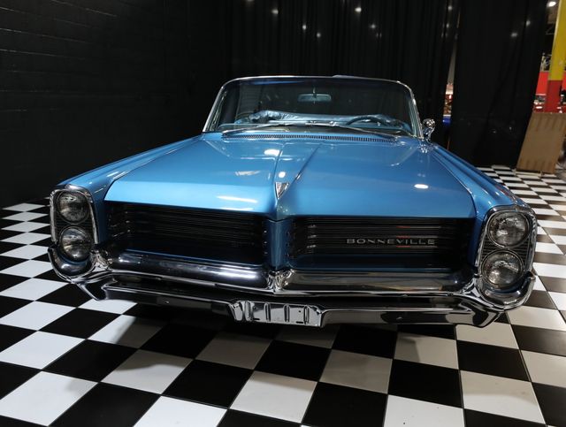 1964 Pontiac Bonneville Convertible - 23056697 - 11