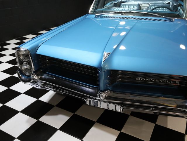 1964 Pontiac Bonneville Convertible - 23056697 - 12