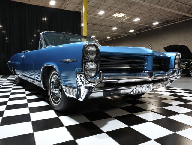 1964 Pontiac Bonneville Convertible - 23056697 - 14