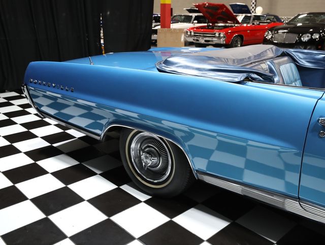 1964 Pontiac Bonneville Convertible - 23056697 - 18
