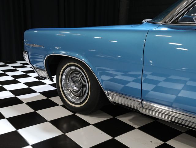 1964 Pontiac Bonneville Convertible - 23056697 - 31