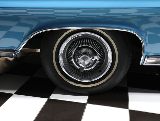 1964 Pontiac Bonneville Convertible - 23056697 - 35