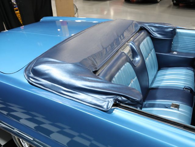 1964 Pontiac Bonneville Convertible - 23056697 - 36