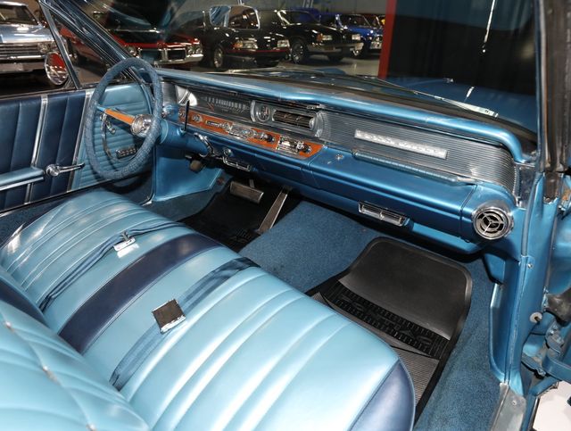 1964 Pontiac Bonneville Convertible - 23056697 - 41