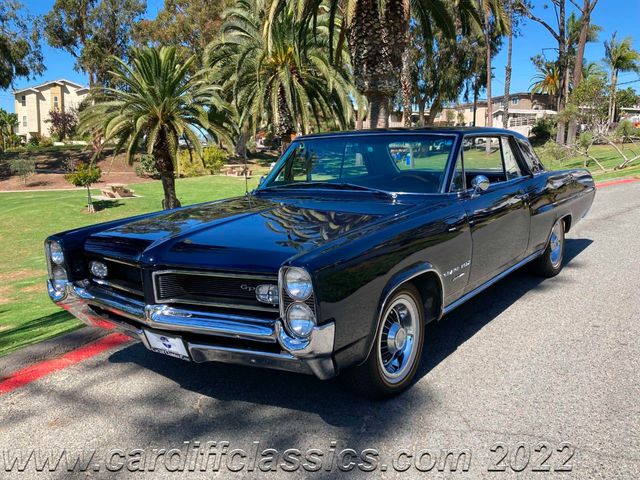 1964 Pontiac Grand Prix  - 21051677 - 0