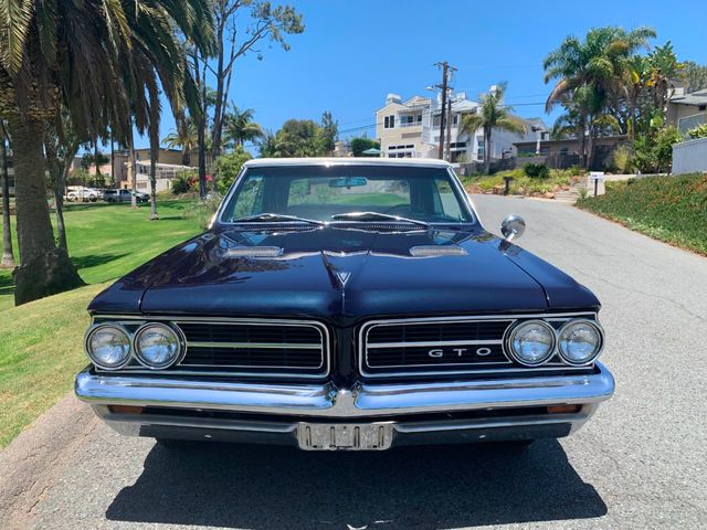 1964 Pontiac GTO  - 19070647 - 20