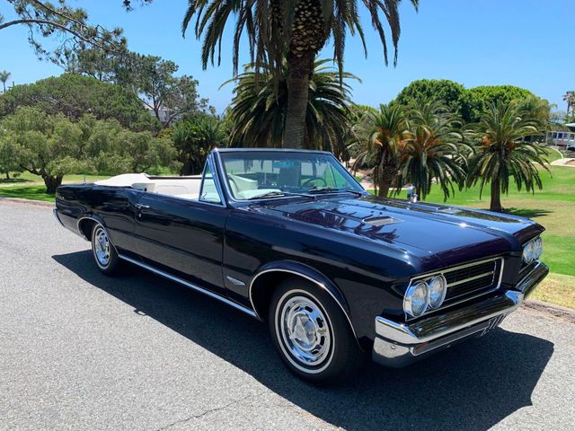 1964 Pontiac GTO  - 19070647 - 45