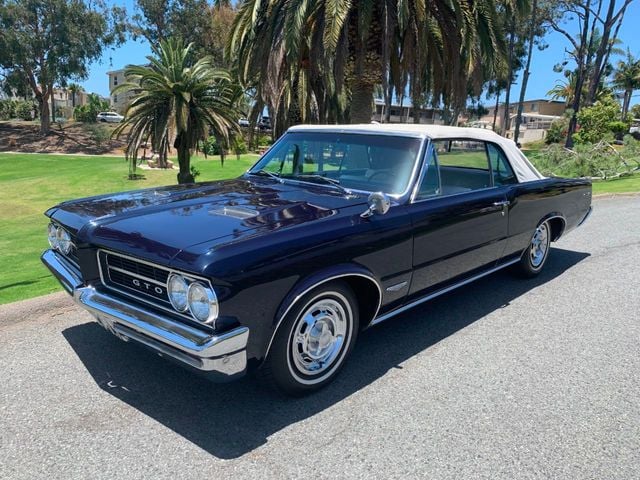 1964 Pontiac GTO  - 19070647 - 8