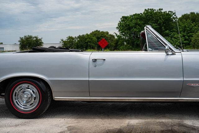 1964 Pontiac GTO Convertible Matching #'s 389 Tri Power 4 Speed - 22012276 - 72