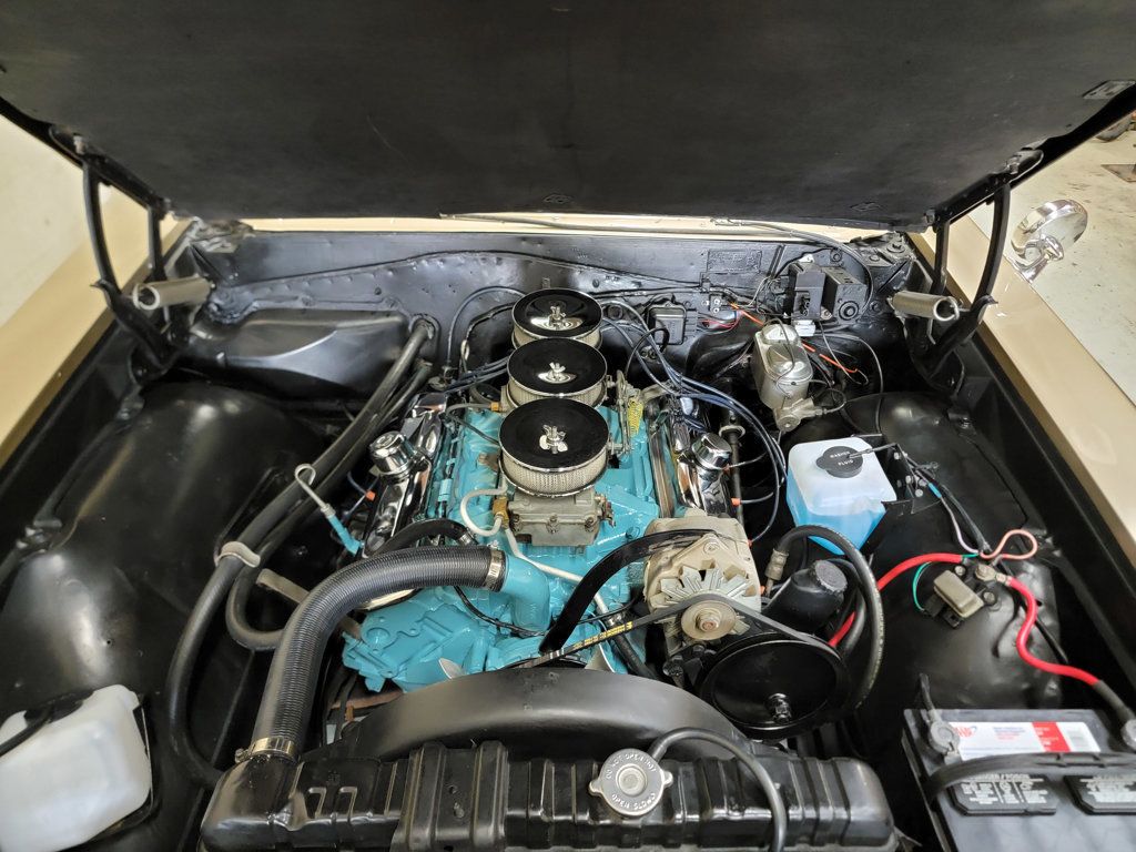 1964 Pontiac Le Mans GTO Convertible  - 21832115 - 22