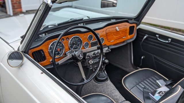 1964 Triumph TR4 Roadster For Sale - 22396758 - 14