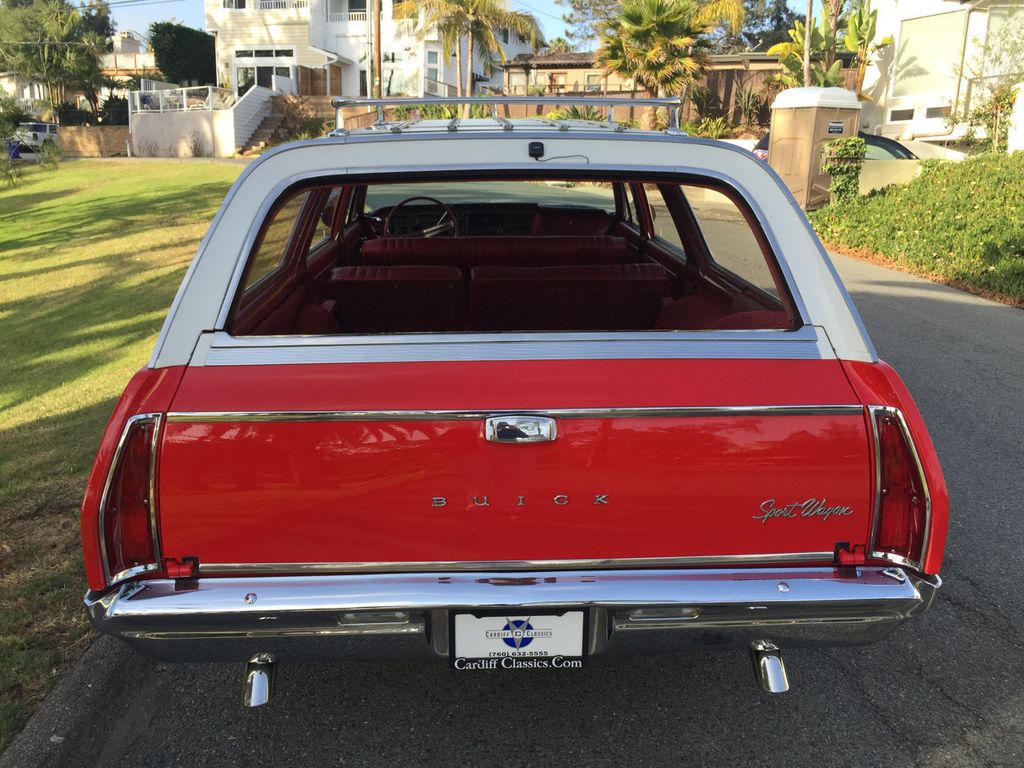 1965 Buick Sport Wagon  - 16374501 - 9