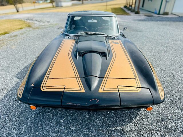 1965 Chevrolet Corvette Body Off Restored w/ 70s paint job - 22459429 - 21