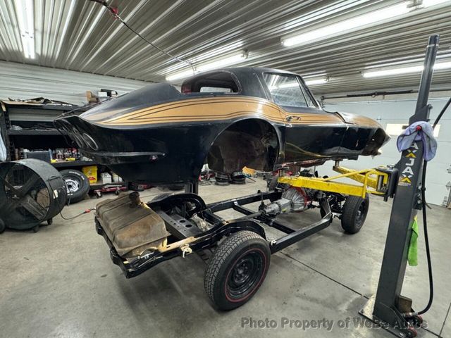 1965 Chevrolet Corvette Body Off Restored w/ 70s paint job - 22459429 - 54