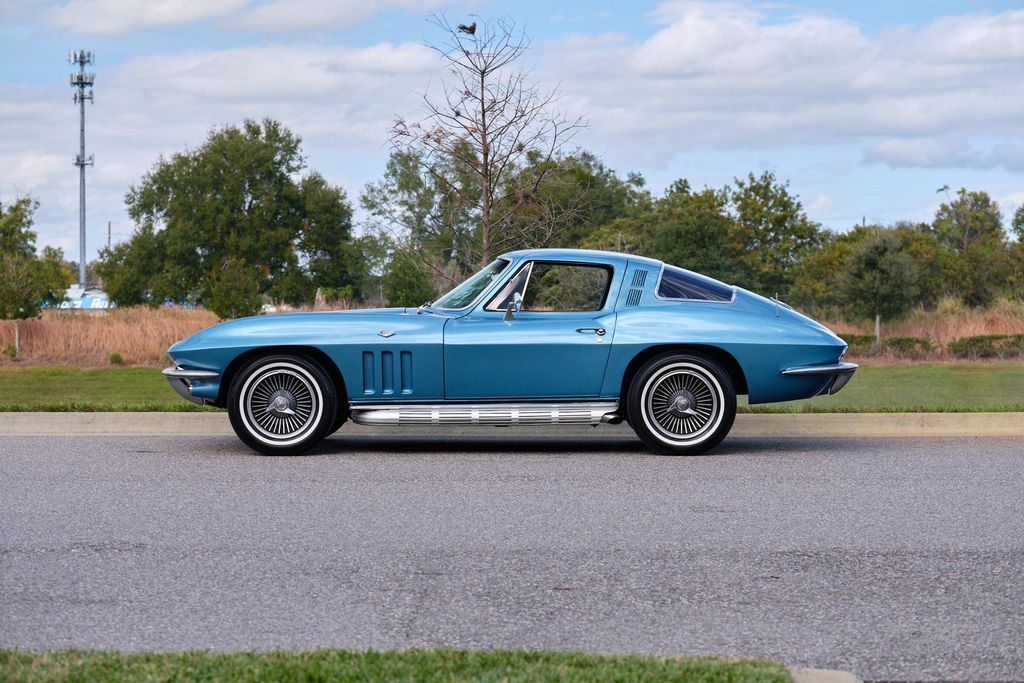 1965 Chevrolet Corvette Matching Numbers - 22277880 - 94