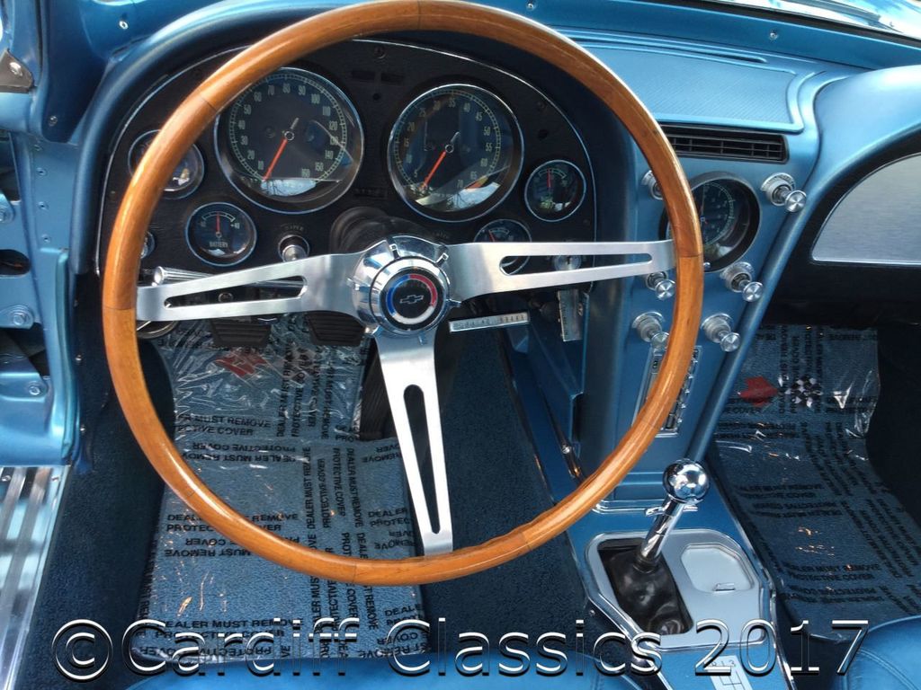 1965 Chevrolet Corvette Stingray  - 16592601 - 13